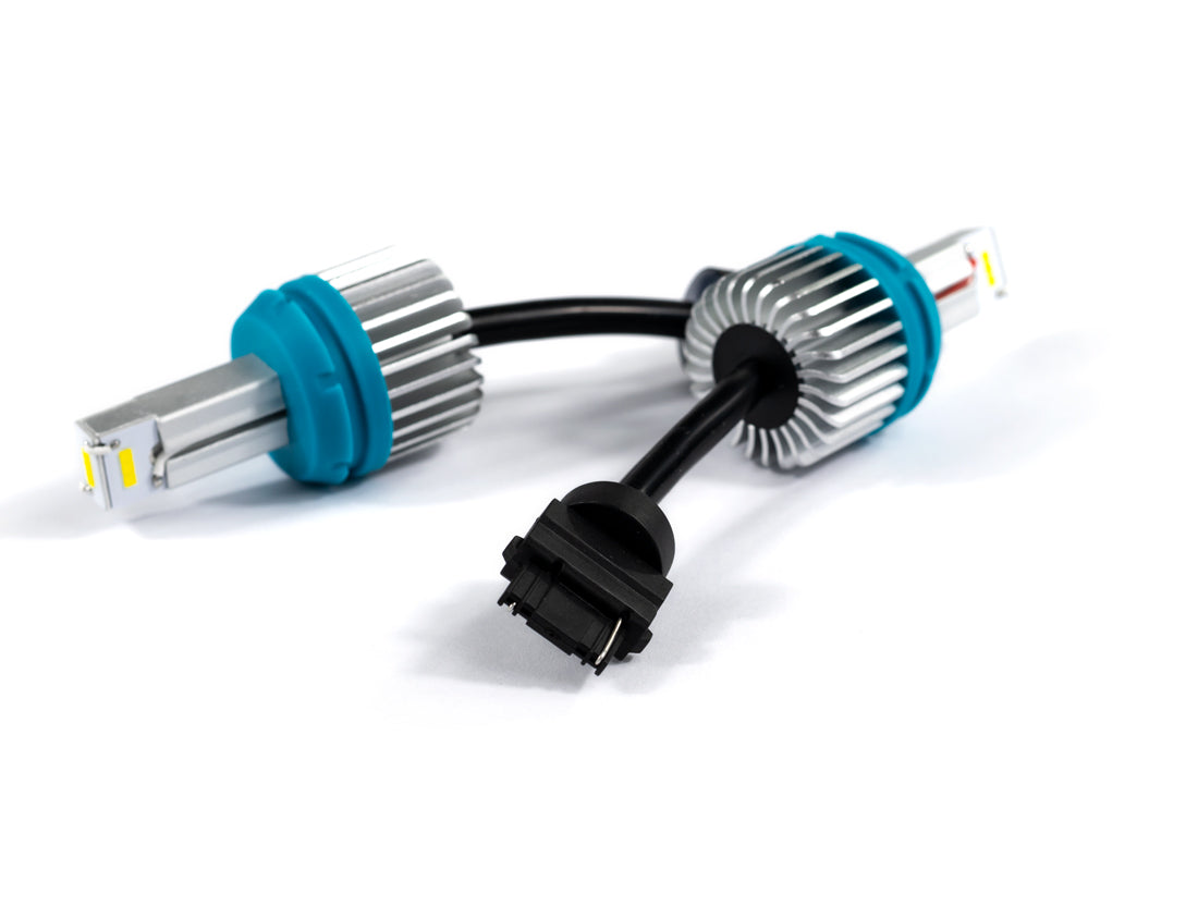 PRE-ORDER (Reverse Lights / 2100 Lumen) FUZED LED 3156 Bulb Set