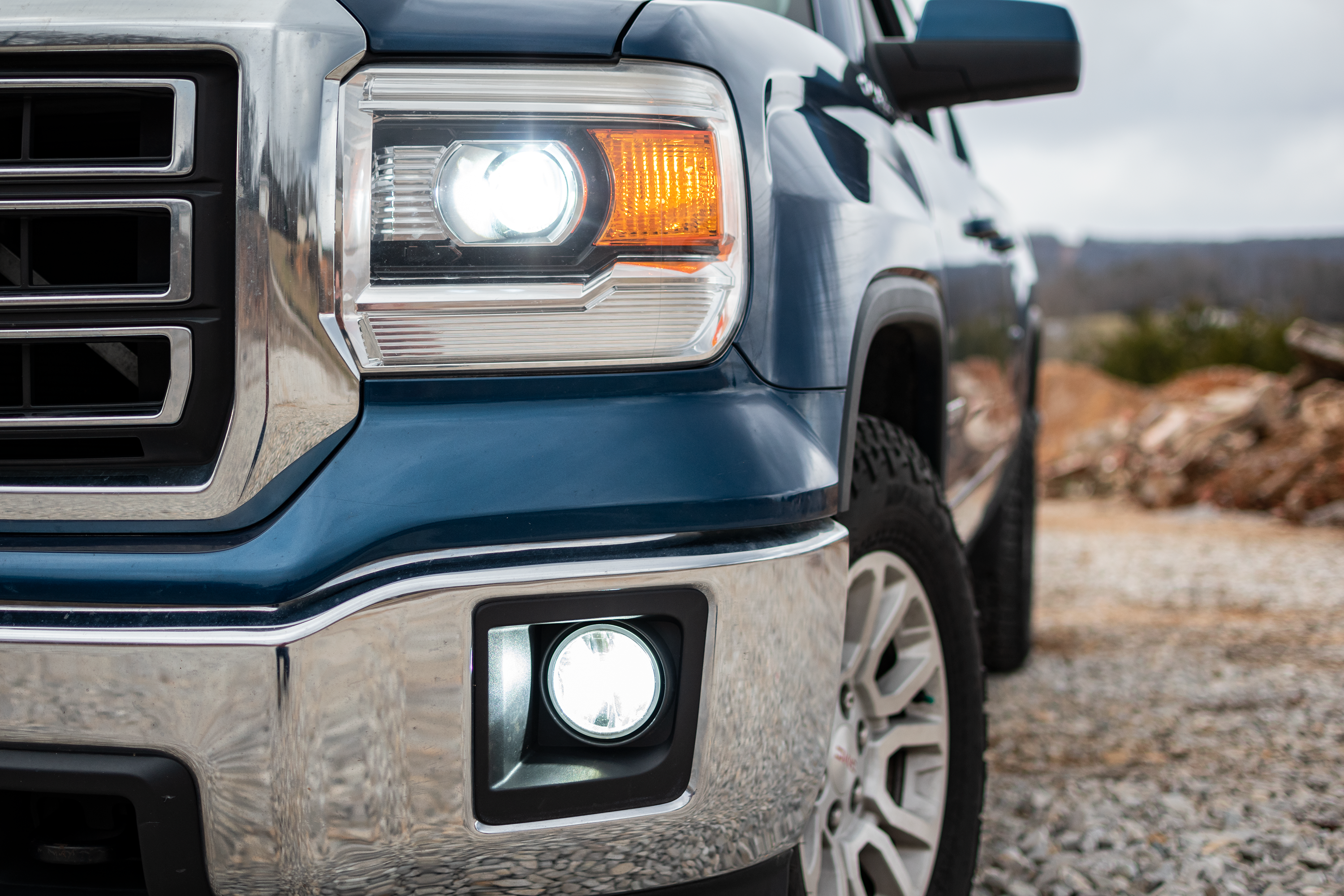 (Fog Lights) FUZED LED 2504 F1 Bulb Set