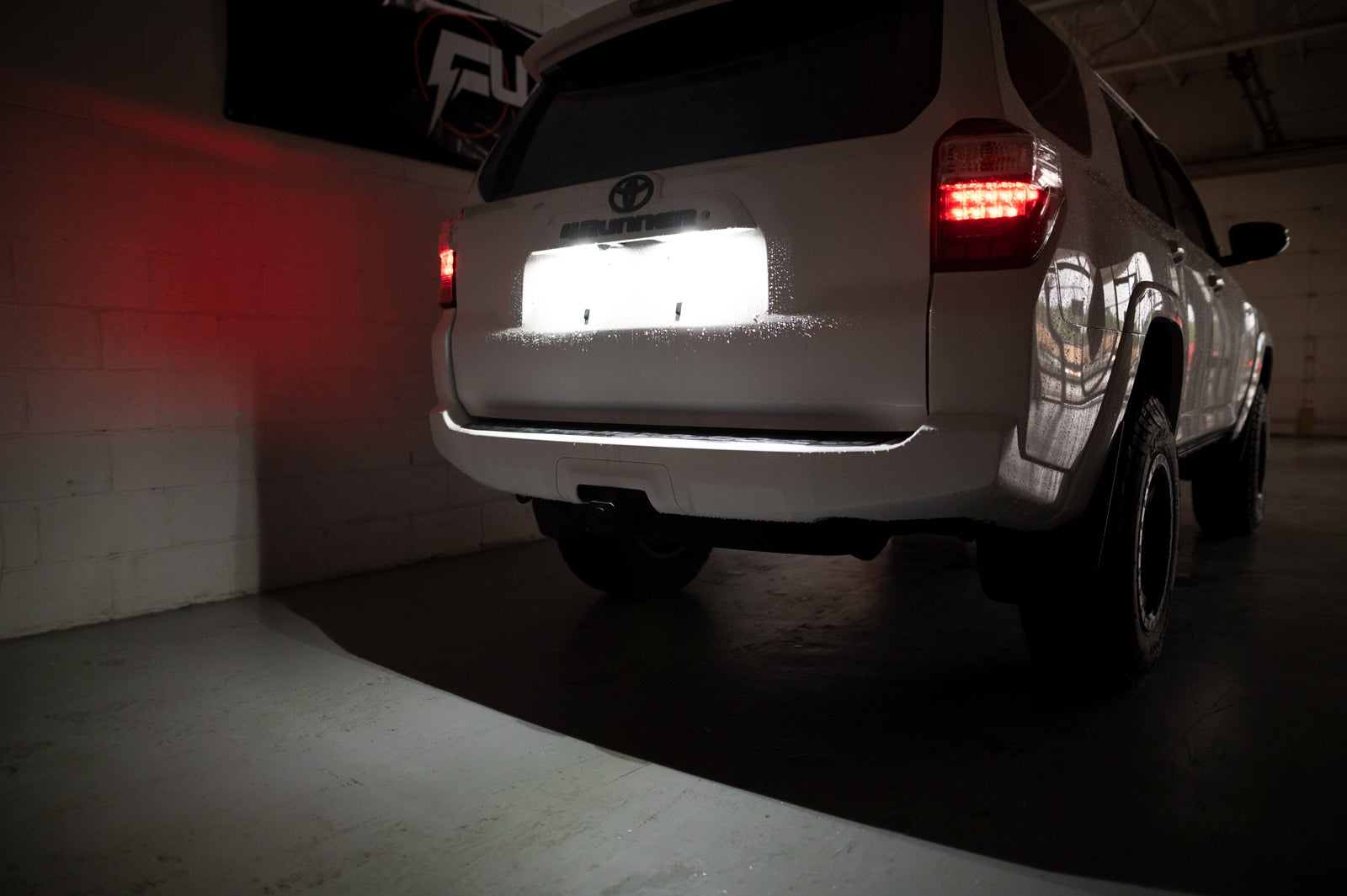 194/T10 FUZED Glow 2.0 Series LED Bulbs Set